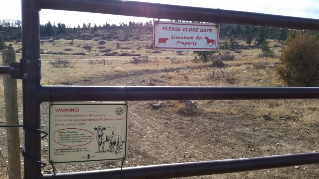 Livestock on Property sign